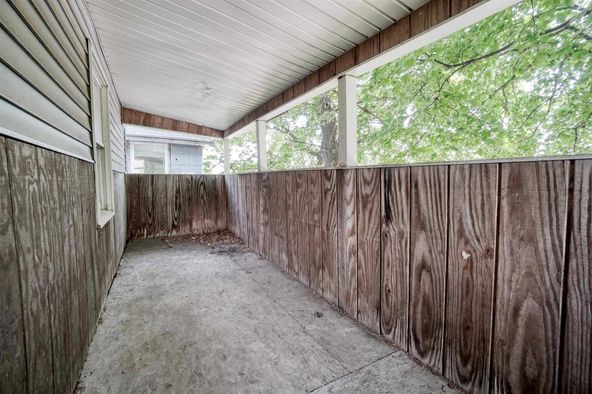 131 N 8th St, Decatur, IN 46733